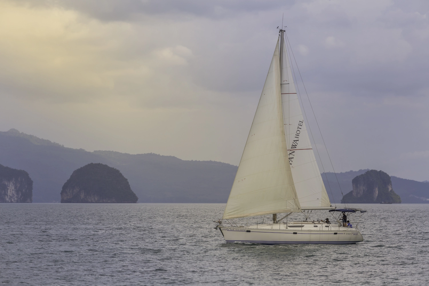 Cape Yacht Charters